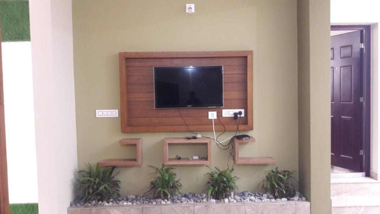Orchid Villa Pinangode Zewnętrze zdjęcie