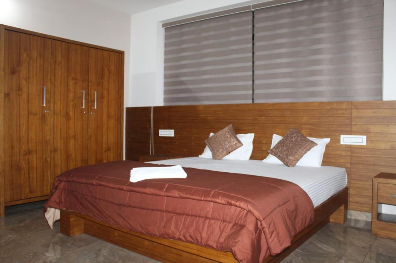 Orchid Villa Pinangode Zewnętrze zdjęcie